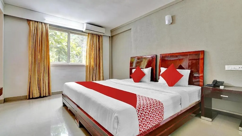Aec Residency Hotel Alappuzha 2*,